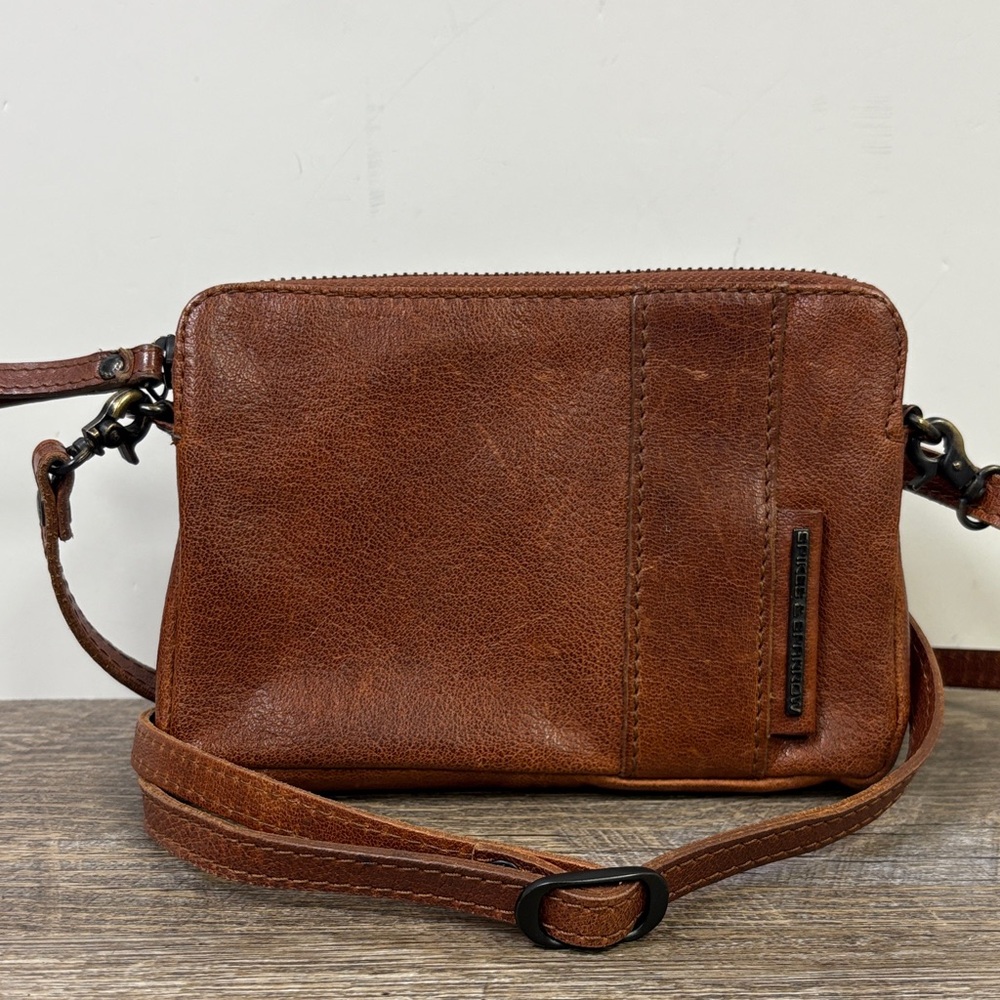 Spikes & Sparrow Brown Leather Crossbody Bag